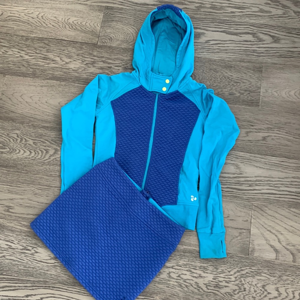 Triple Flip hoodie and skirt set NWOT